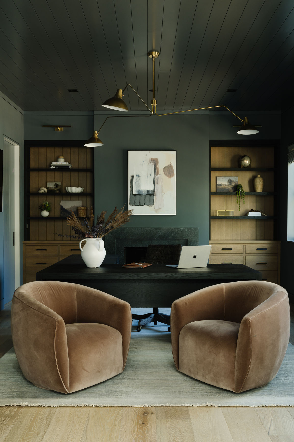 20 Moody Home Office Decor Ideas You’ll Love