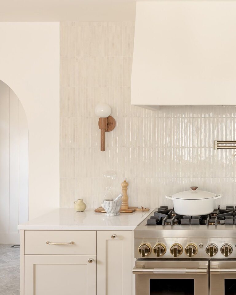 22 Kitchen Backsplash Ideas That Instantly Make a Kitchen Look Better