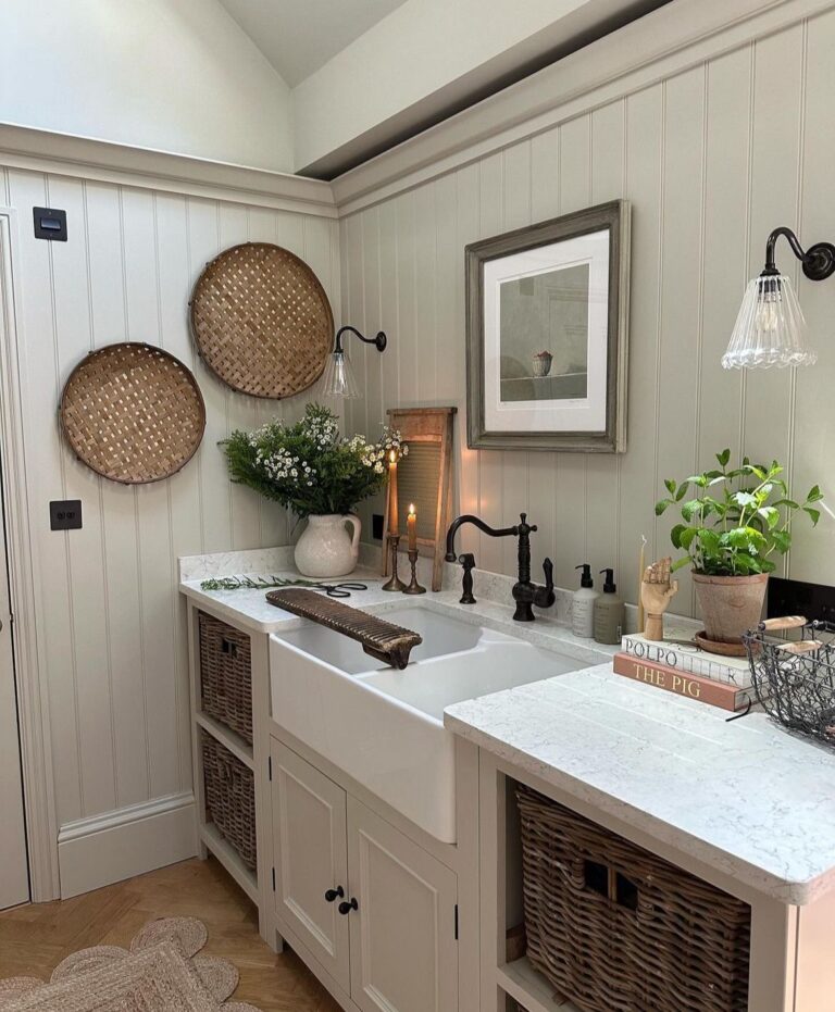 24 Cottage Inspired Laundry Room Ideas That Make You Actually Want to Do Laundry