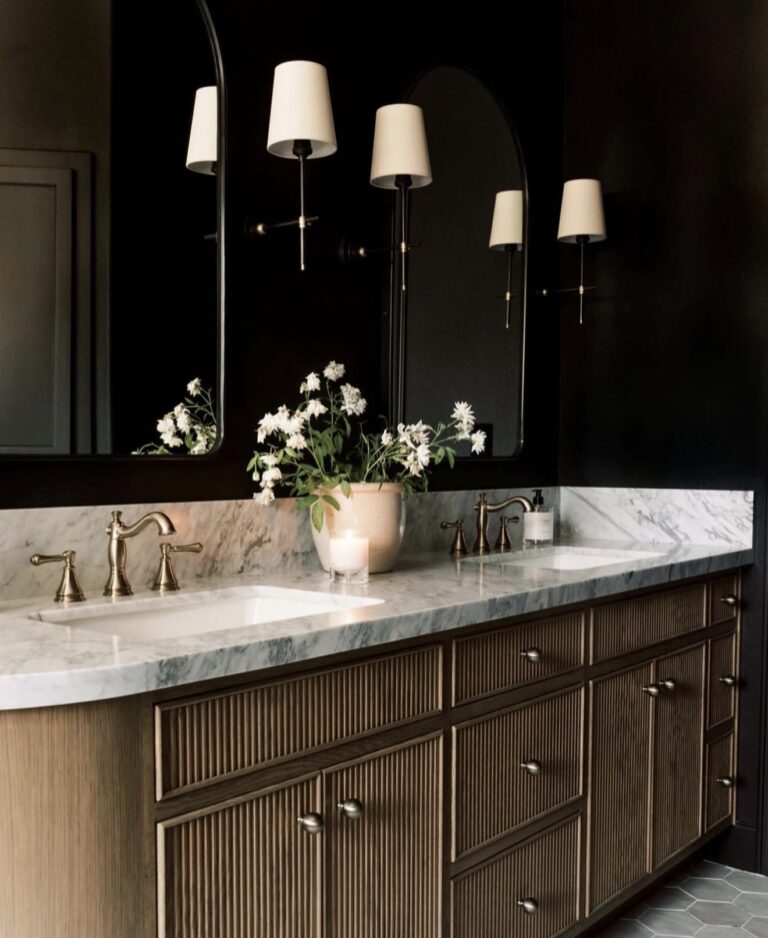 22 Moody Bathroom Ideas That Make Getting Ready Feel Like a Whole Experience