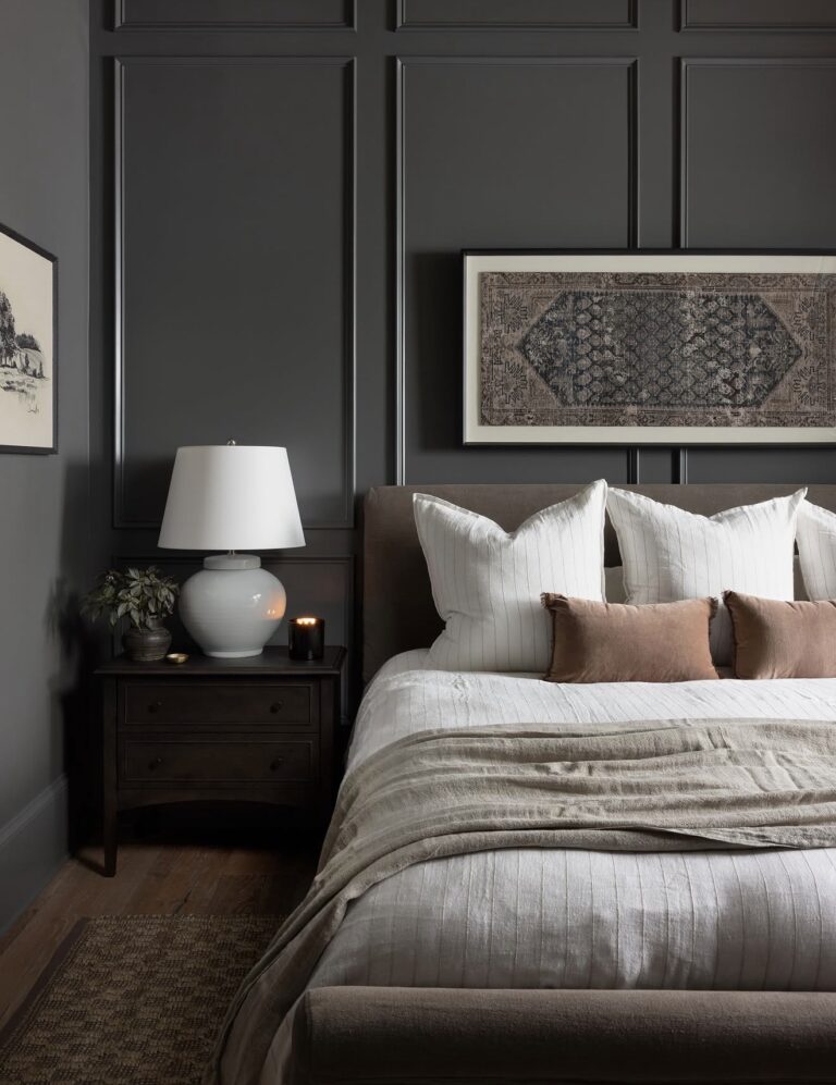 21 Moody Bedroom Ideas That Make You Never Want to Leave