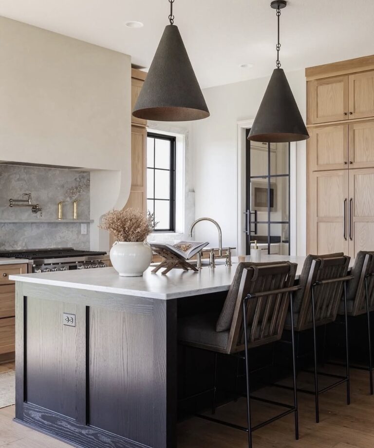 15 Kitchen Island Lighting Ideas That Completely Change the Room