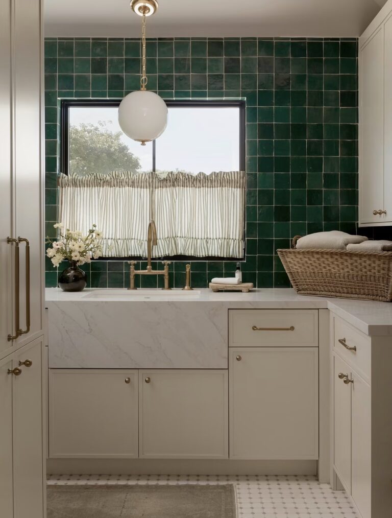 17 Laundry Rooms With Gorgeous Tile That Make Laundry Day Feel Better